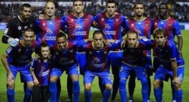 新赛季欧冠西甲豪门三连败，冷门频现黑马崭露头角